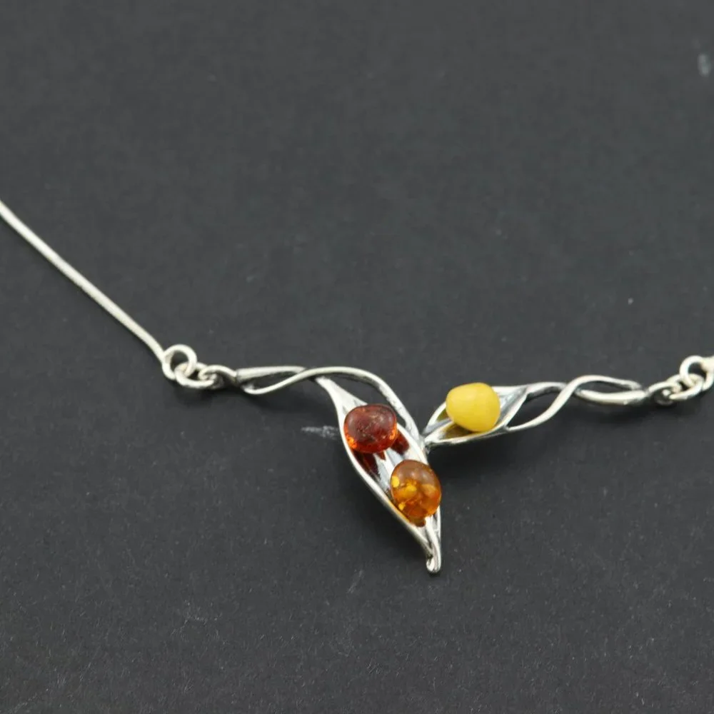 Sterling silver necklace with natural Baltic amber - Picture 10 of 13